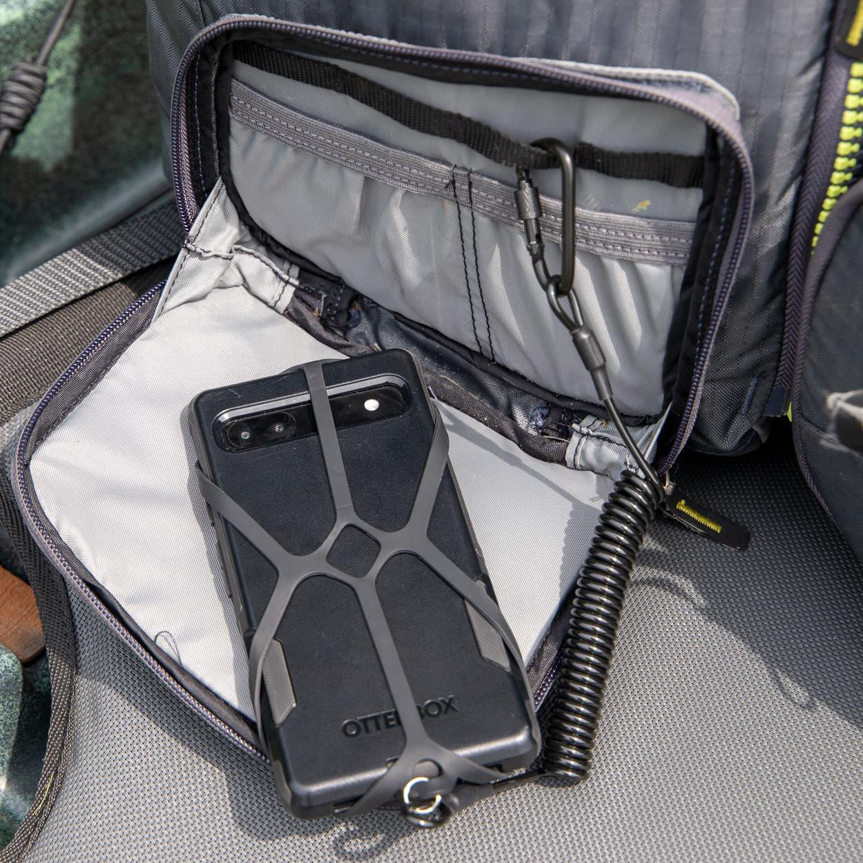YakAttack Universal Smartphone Harness with Tether, Black
