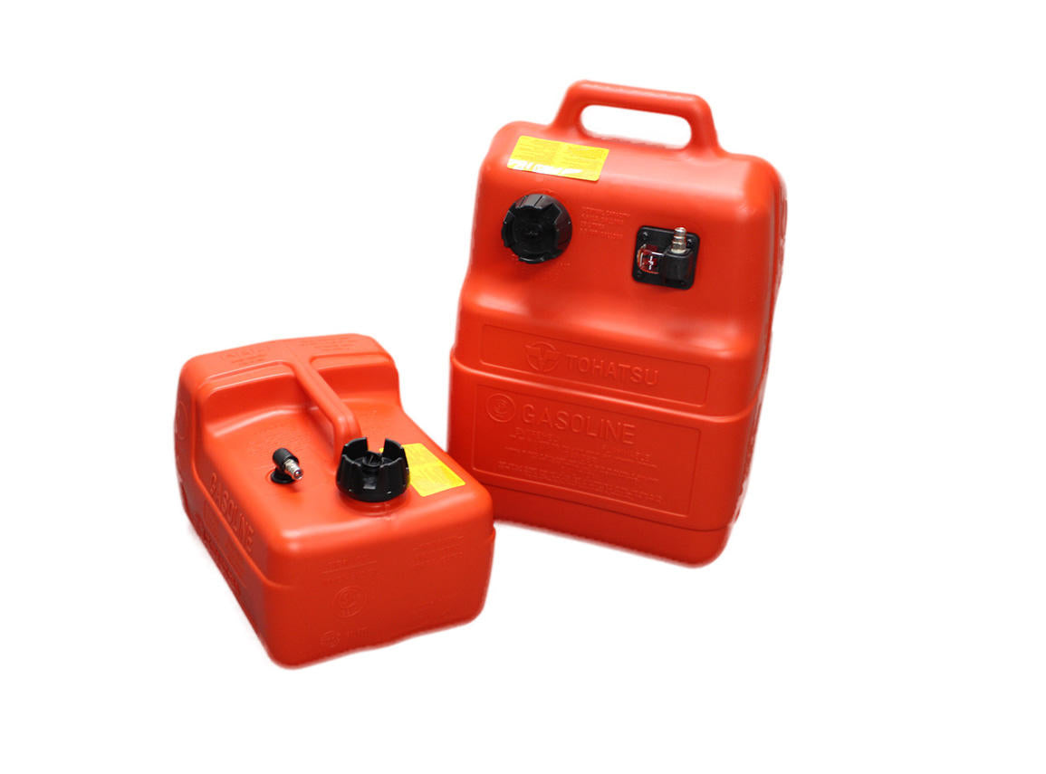 Tohatsu 12-liter portable plastic fuel tank, part 3V1701671M