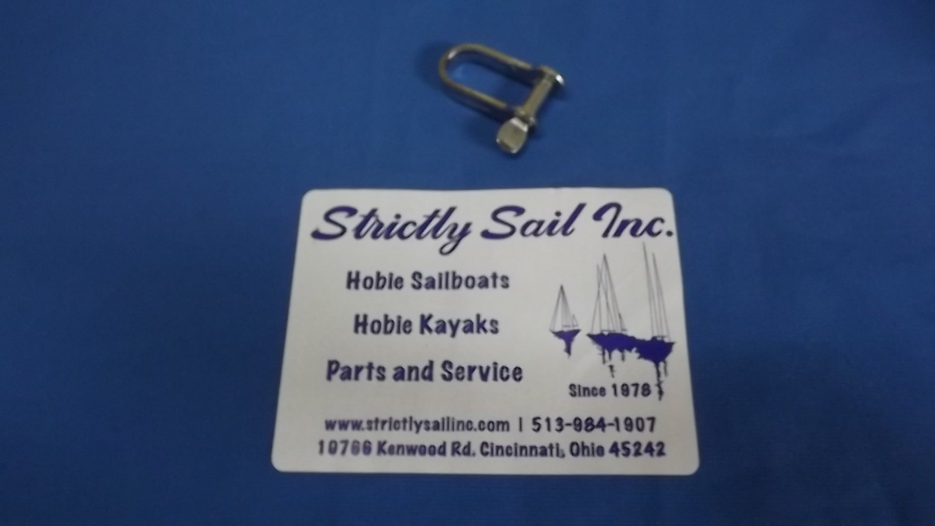 Hobie Shackle with Safety Key Pin 3/16", Item #SP185205